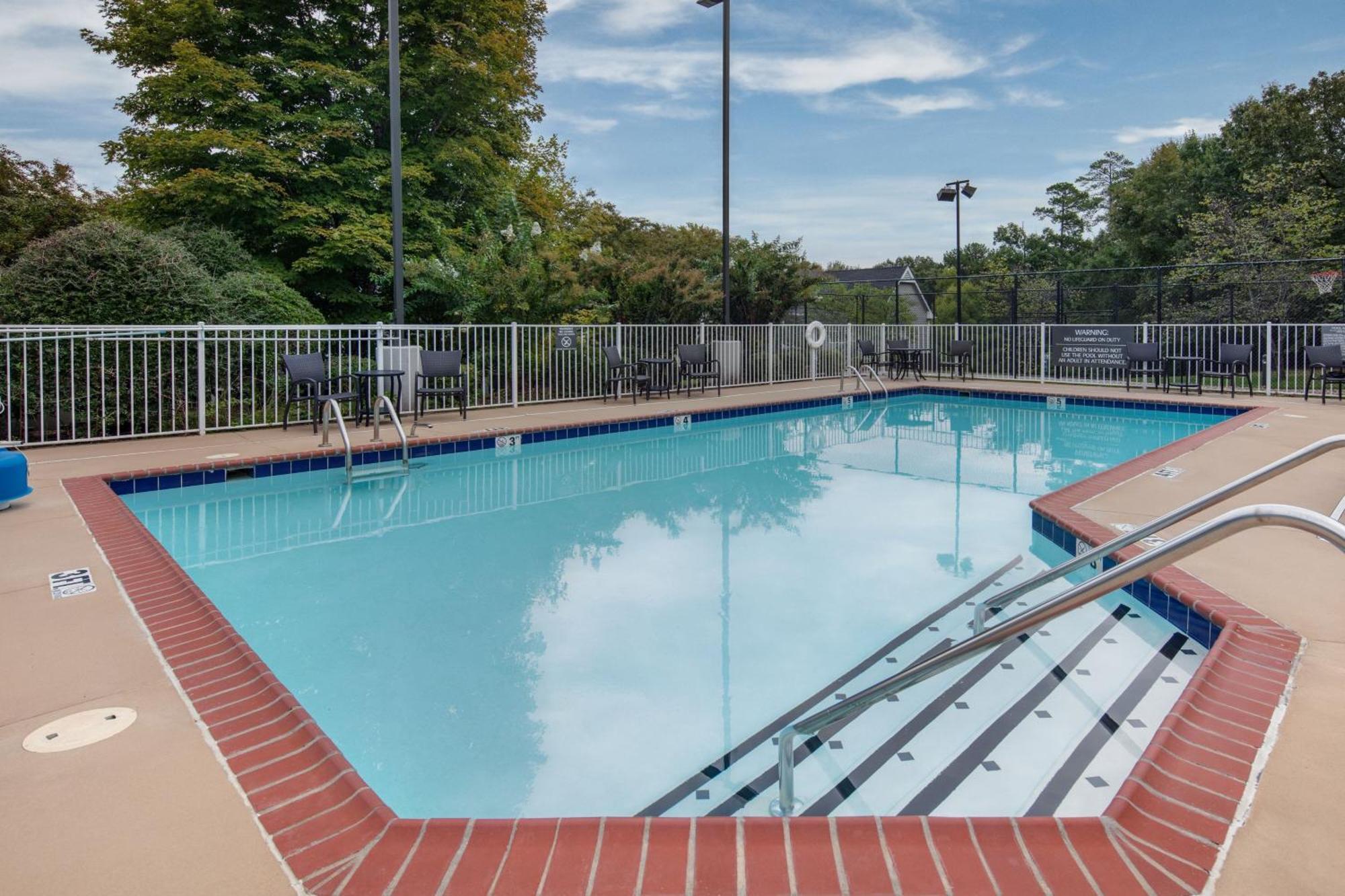 By Marriott Little Rock